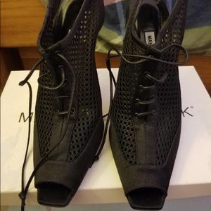 Manolo Blahnik Mesh Heels